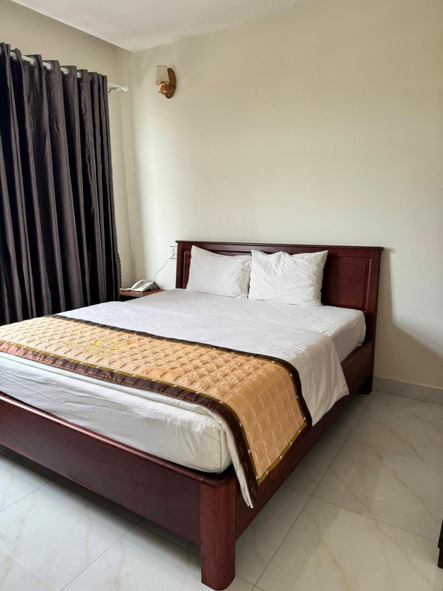 Hoang Khiem Hotel Pleiku Exterior foto