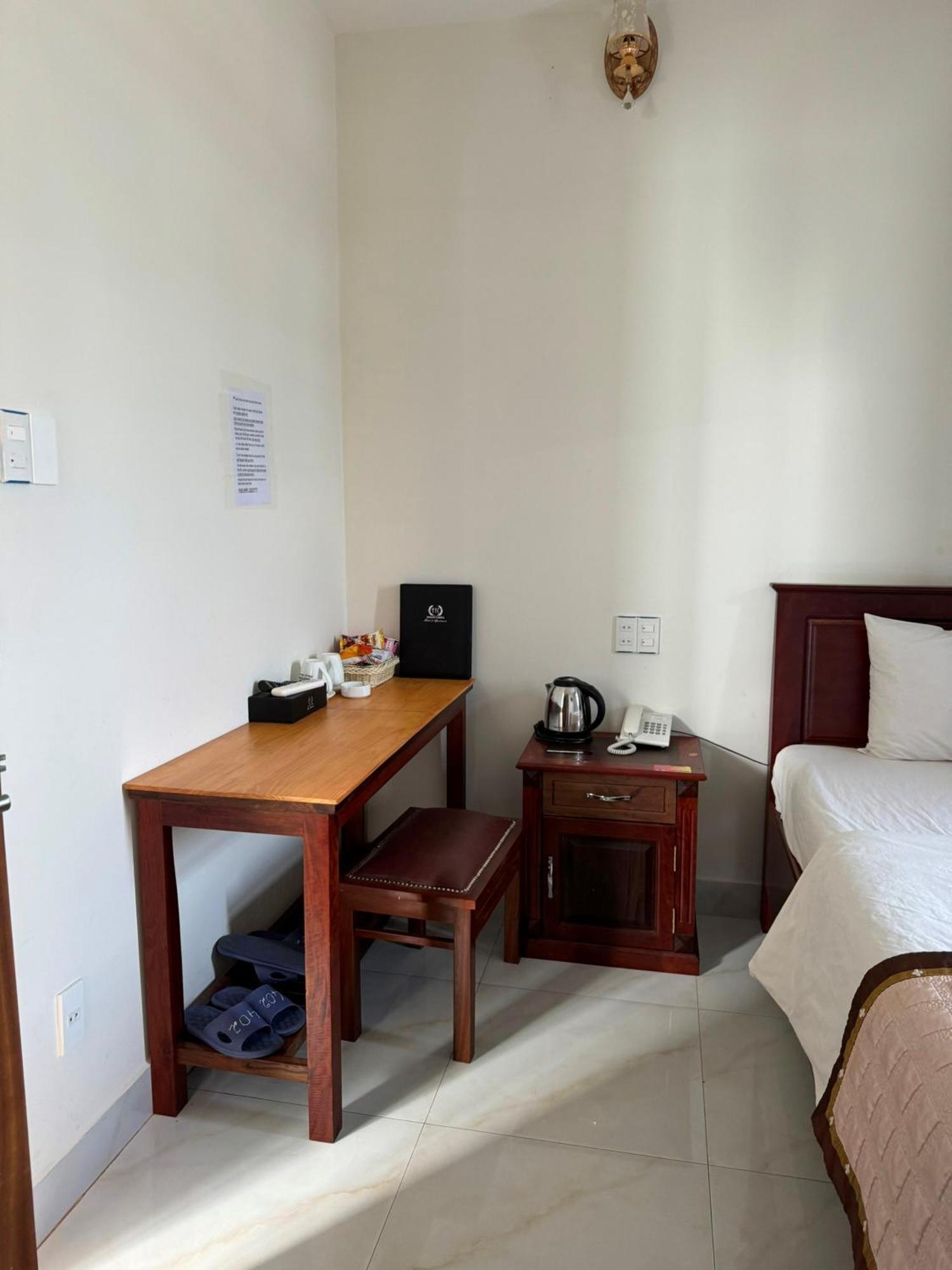 Hoang Khiem Hotel Pleiku Exterior foto