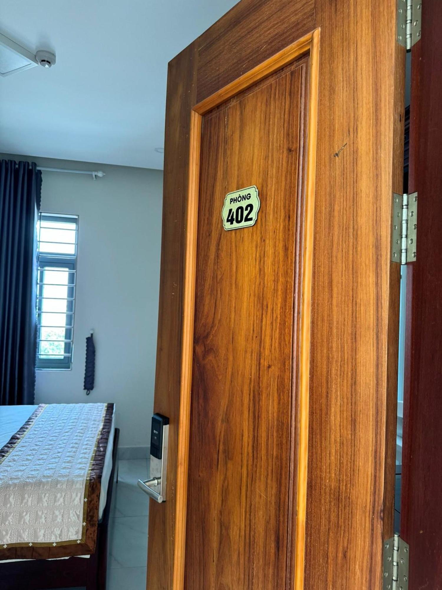 Hoang Khiem Hotel Pleiku Exterior foto